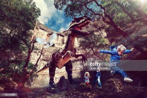 Jurassic Forest Foto E Immagini Stock Getty Images