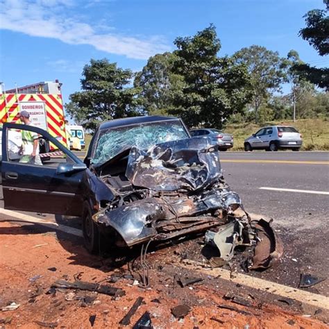 TupãCity Acidente na rodovia que liga Bastos a Iacri deixa quatro