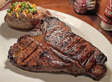 I Tried Every Steak At Longhorn Steakhouse And One Beats The Rest