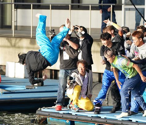 【ボートレース】sg初出場の吉田裕平が開幕1r逃げ切り水神祭！「結果は100点」／蒲郡sg ボート写真ニュース 日刊スポーツ