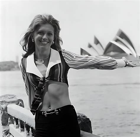 Olivia Newton John Sydney 1973 Full Photoshoot R Oldschoolhot