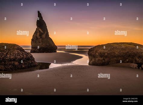 Bandon Beach Oregon Stock Photo Alamy