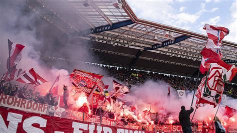 Nach Pyrovorfällen Über 100 000 Euro Geldstrafe für FC Bayern