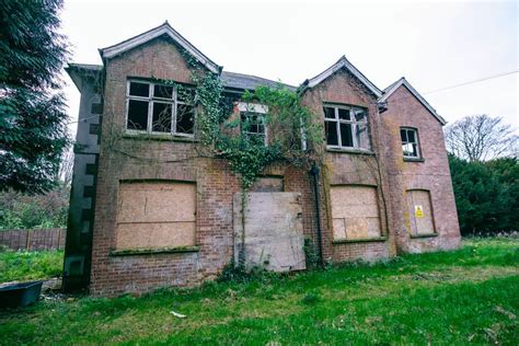 Tall Trees Farmhouse Surrey April 2017 Old Abandoned Houses