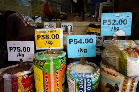 Rice Inflation At 14 Year High Defies Philippine Price Control Bloomberg