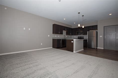 Mansions at Granite Falls - Photo Gallery