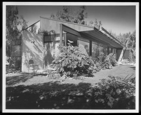 Marshall House - Neutra Institute for Survival Through Design