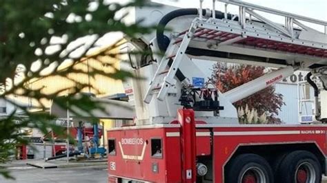 Un ferit greu per cremades en un incendi a Franqueses del Vallès