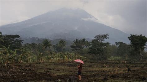 Bulkang Kanlaon Bumuga Ng Halos Tonelada Ng Sulfur Dioxide