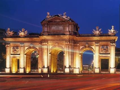 Arte y Arquitectura Puerta de Alcalá