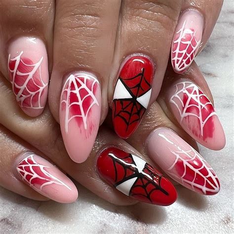 Spooky Spiderman Nails Unghie Idee Unghie Unghie Gel