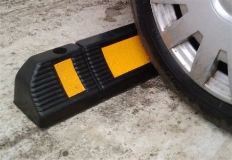 Parking Stopper For Garage Floor Blocks Car Wheels As Parking Aid And