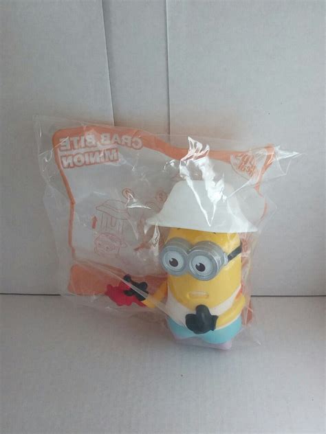 Mcdonalds Happy Meal Toy Despicable Me Crab Bite Minion Ebay