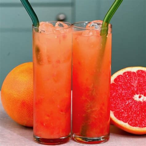How To Make Grapefruit Juice 3 Methods Alphafoodie