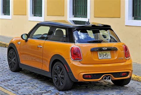 2017 MINI Hardtop 2 Door Hatchback Pricing For Sale Edmunds