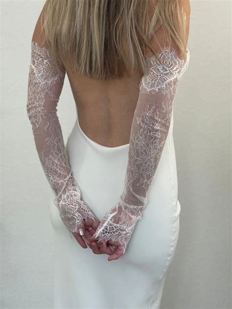 Lace Bridal Glove Lace Wedding Glove Chantilly Lace Glove Lace Sleeve