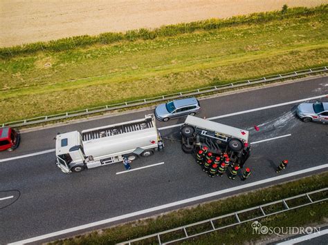 Wypadek Cysterny Na Autostradzie A W Gliwicach Pas W Stron Wroc Awia