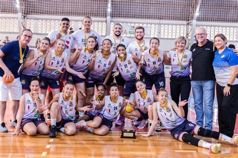 Ara Atuba Campe Invicta Do Paulista Sub Feminino De Basquete