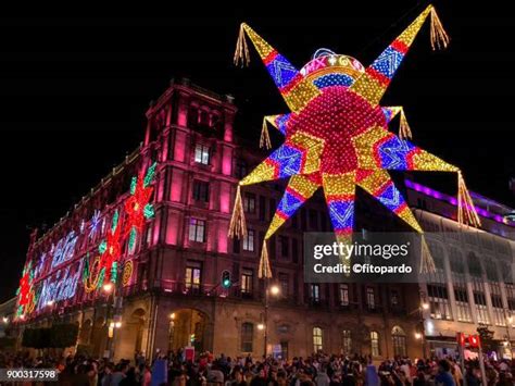 Christmas In Mexico City Photos And Premium High Res Pictures Getty