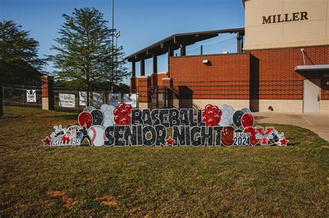 Lkw Photography Varsity Vs Southmoore Senior Night