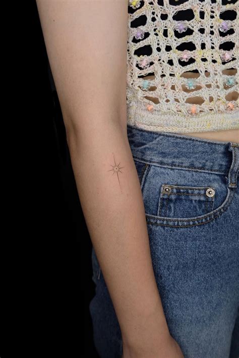 Hot Small Star Tattoo Design Ideas