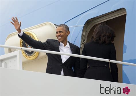 Barack Obama Se Despide Tras Su Viaje A Cuba Viaje De Barack Obama Y Michelle Obama Junto A