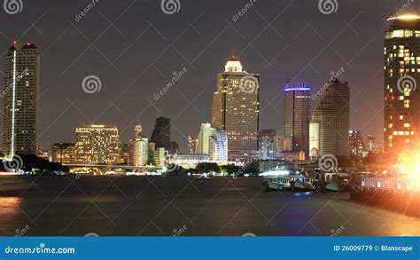 View of Chao Phraya River at Night Editorial Stock Image - Image of night, historic: 26009779