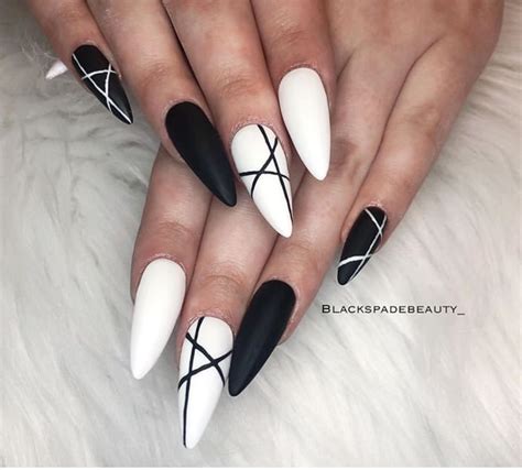 50 Beautiful Black And White Nail Designs The Glossychic Black