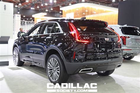 Refreshed Cadillac Xt Live Photo Gallery