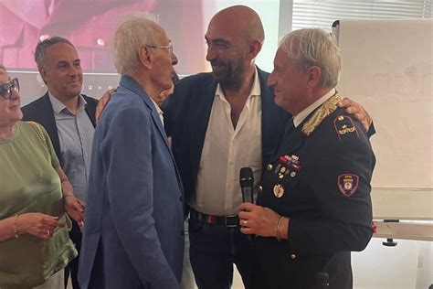 Bari Vito Leccese Ha Festeggiato I 90 Anni Di Antonio Cavallo