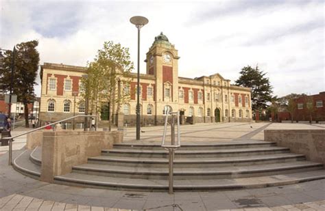 Barry Library Art Uk