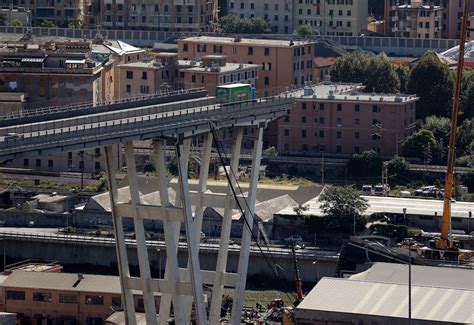 39 Morti Per Il Crollo Del Ponte Morandi Il Post