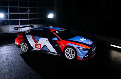 Hyundai Updates Bodywork And Livery Of Elantra N Tcr For Fia Tcr