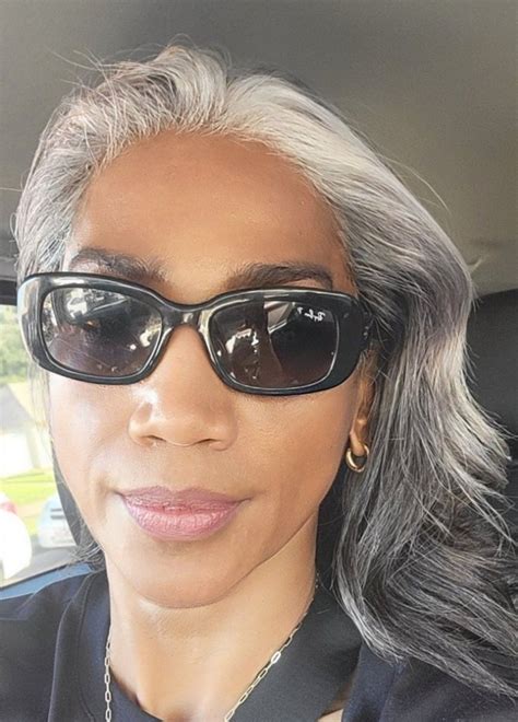 15 Hairstyles For Black Women Over 50 Artofit