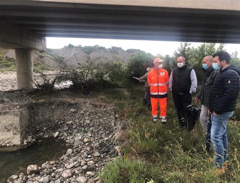 Ponte Chiuso I Tempi Si Allungano Va Deviato Il Corso Del Torrente