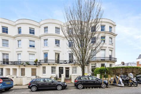 125 Lansdowne Place Hove East Sussex Bn3 1fh 2 Bed Apartment For