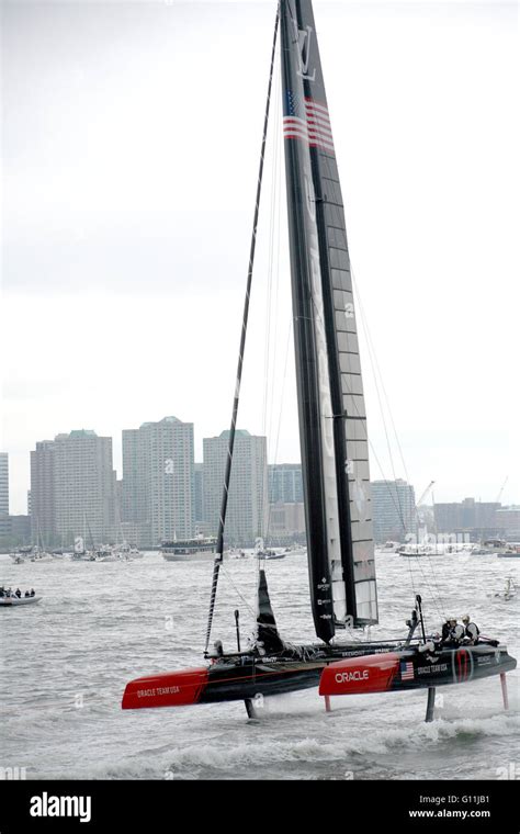 America's Cup Yacht Racing return to New York City Stock Photo - Alamy