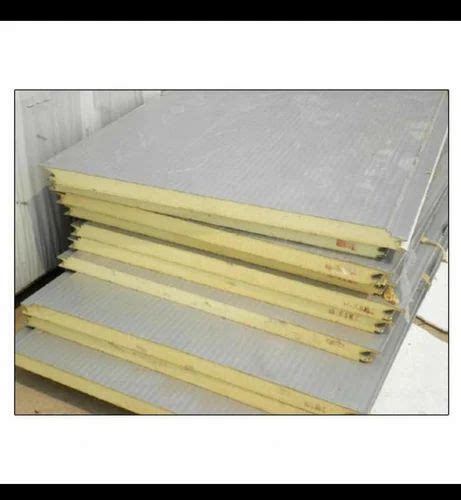 Galvanised Polyurethane Sandwich Panel For Walls At Square Feet