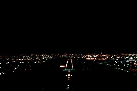 A night landing leads to serious target fixation : Air Facts Journal