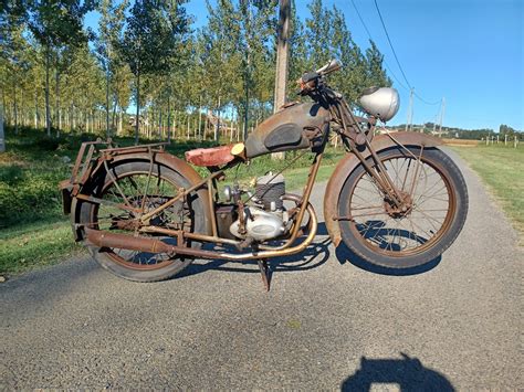 French Vintage Motos De Mellalieu