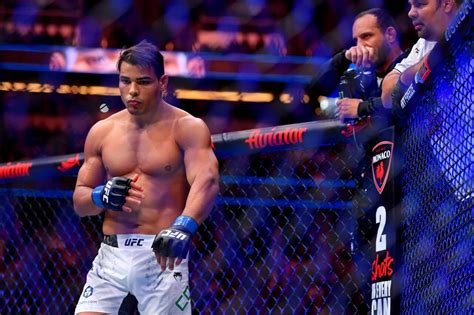 UFC Contender Paulo Costa Knocks Khamzat Chimaev S Balls