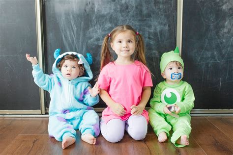 The Easiest Monsters Inc Family Costume - Mamma Bear Says