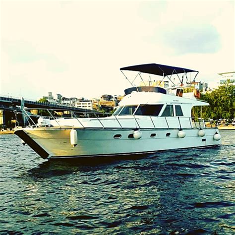 Stanbul Private Bootsfahrt Auf Dem Bosporus Mit Tee Und Kaffee