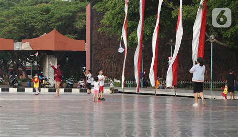 FOTO Kawasan TMII Kembali Dibuka Tèrbatas Foto Liputan6