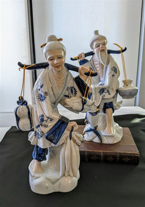 Vintage Large Porcelain Chinese Man And Woman Fishing Couple Blue And