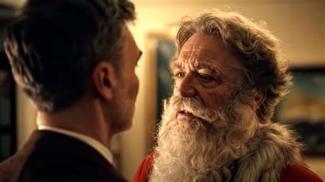 Babbo Natale è gay e trova un fidanzato il commovente spot delle poste