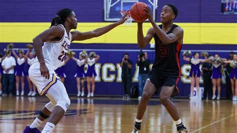 High school basketball: MaxPreps National Junior of the Year Tre ...