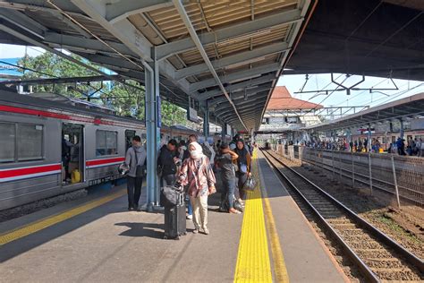 Pengembangan Infrastruktur Stasiun Tanah Abang Ditarget Rampung Akhir