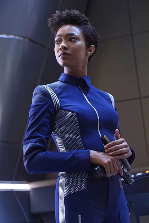 How Burnham Got Her Groove On In Episode 7 Of Star Trek Discovery