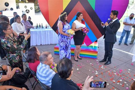 Celebran Primer Matrimonio Igualitario En Neza Contrar Plica Noticias